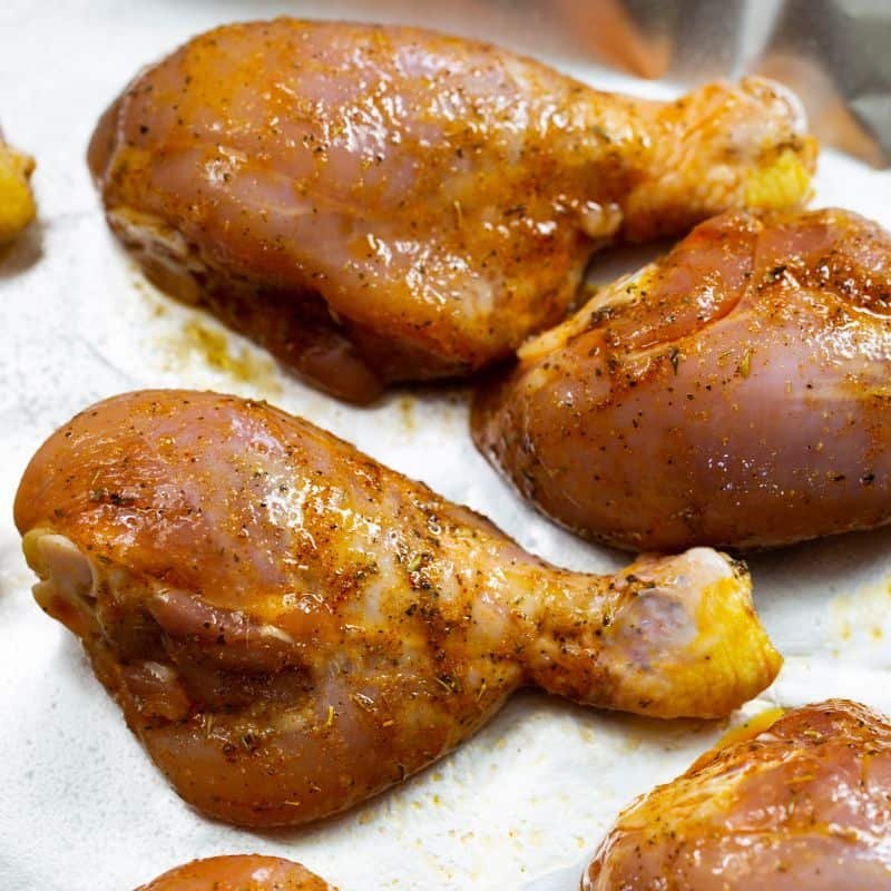 Trải nghiệm không khí nóng bỏng của trận đá gà Thomo trực tiếp tại đây!